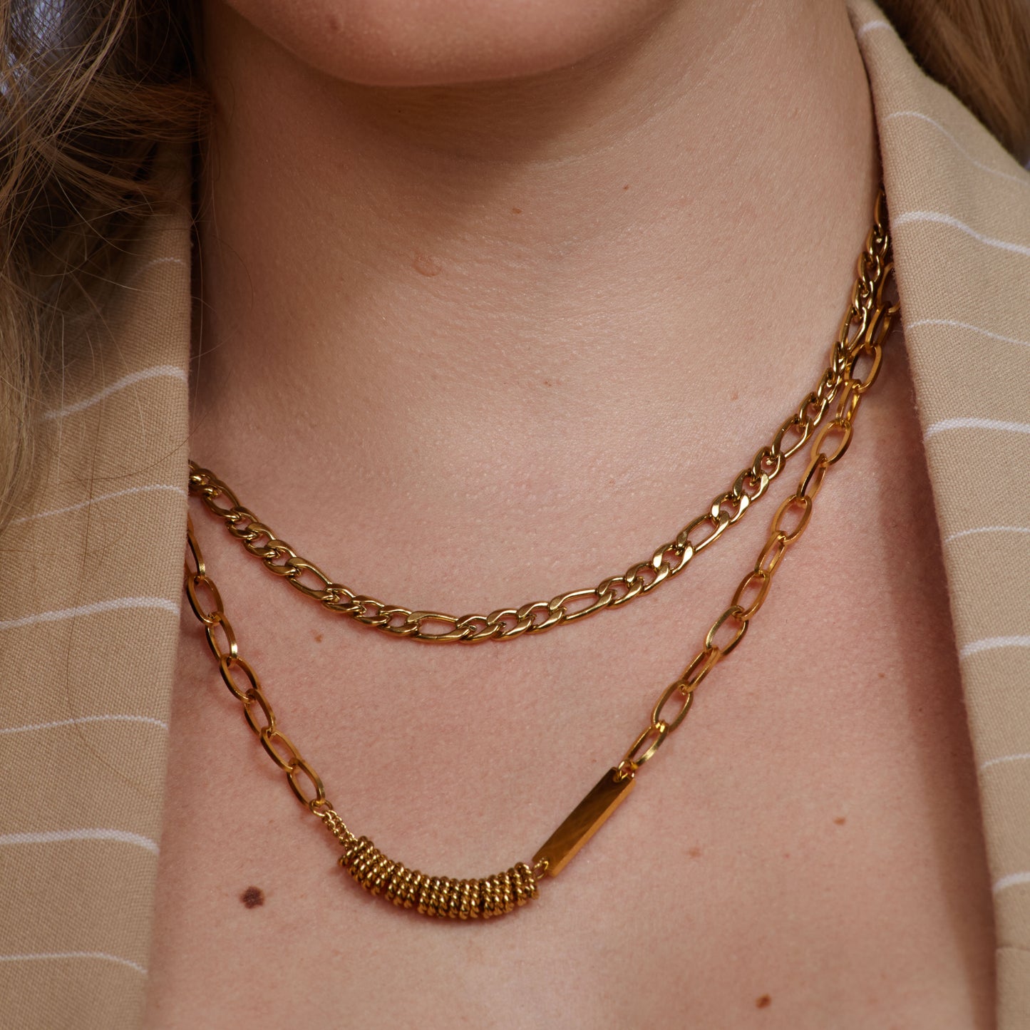 Colier auriu - "Gold Standards"