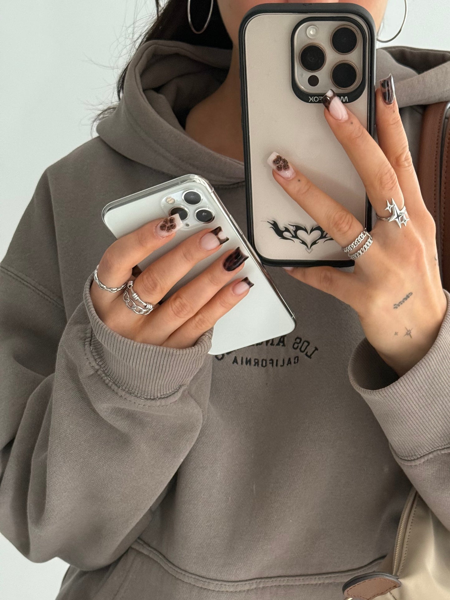 Inel argintiu - "Break Chains Not Hearts"