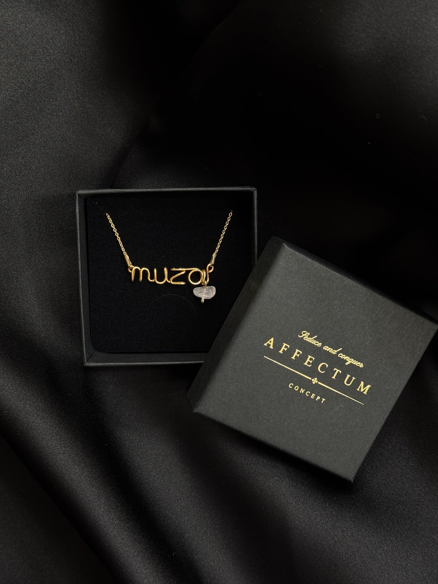 Choker personalizat AURIU cu piatra semiprețioasă - "ARCANA" (35 cm)