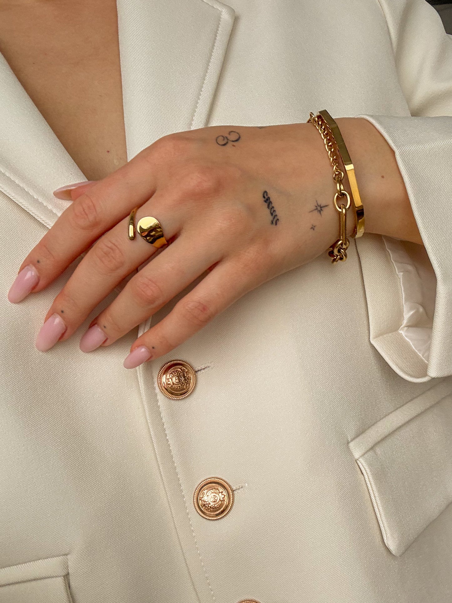 Inel auriu ajustabil - “Forget Me Not”