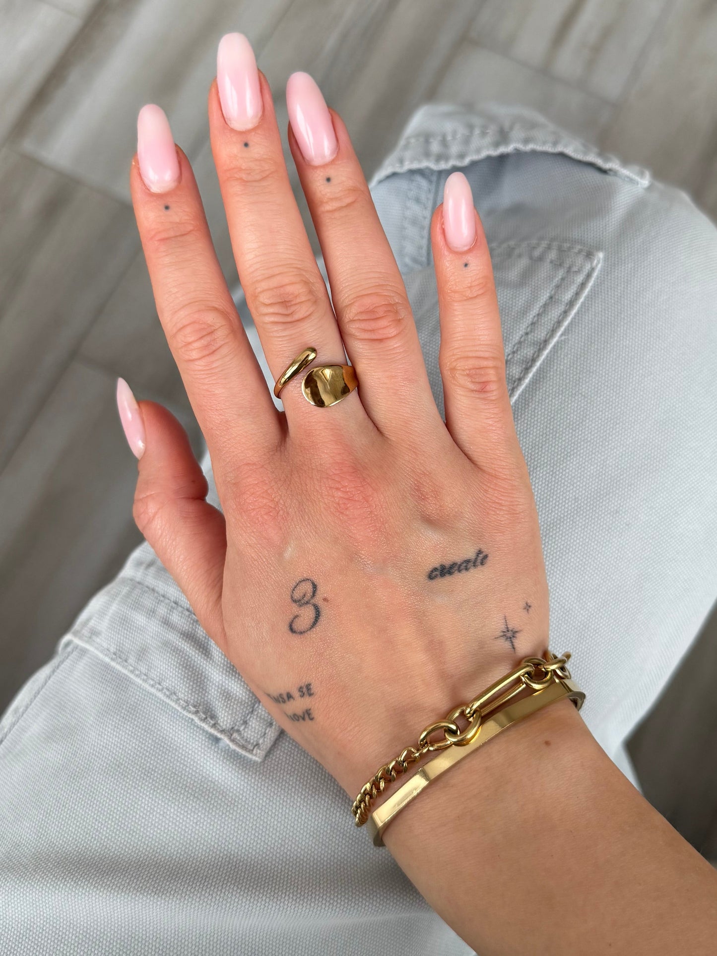 Inel auriu ajustabil - “Forget Me Not”